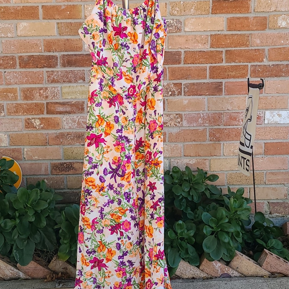 Maxi dress